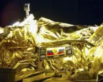 --- (Russian Federation), 21/08/2023.- A handout photo made available by Roscosmos State Space Corporation shows first picture of the moon lander Luna 25 (Moon) automatic station during its way to the Moon, 16 August 2023 (issued 21 August 2023). The head of Roskosmos, Yuri Borisov, said that the cause of the accident at the Luna-25 station was the abnormal operation of the corrective engine, a special commission will investigate the causes. According to Borisov, the errors of the Luna-25 mission will be corrected in preparation for the launch of the next stations. The first lunar mission in the modern history of Russia started on August 11. The Luna-25 automatic interplanetary station was launched from the Vostochny cosmodrome by a Soyuz-2.1b carrier rocket with a Fregat upper stage. Borisov reported that the soft landing of Luna-25 on the South Pole of the Earth's satellite was to take place on August 21. (Rusia, Roma) EFE/EPA/ROSCOSMOS STATE SPACE CORPORATION / HANDOUT HANDOUT EDITORIAL USE ONLY/NO SALES