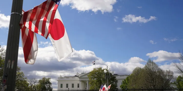 Japanese and U.S. Flags fly side by side in front of the White House ahead next week’s State Visit of Japanese Prime Minister Fumio Kishida to Washington, U.S., April 5, 2024. REUTERS/Kevin Lamarque