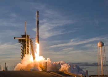 Falcon 9 Maxar