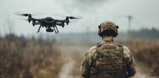 Dron militar guerra