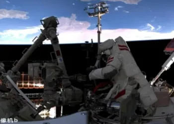 Shenzhou 20 EVA 2 Tiangong
