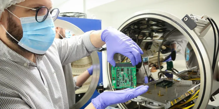 UNSAM ATENEA CONAE NASA Termo vacío