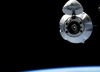 CRS33 Dragon SpaceX