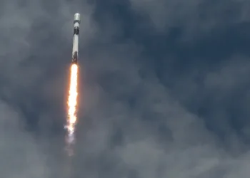 KF-02 SpaceX Amazon