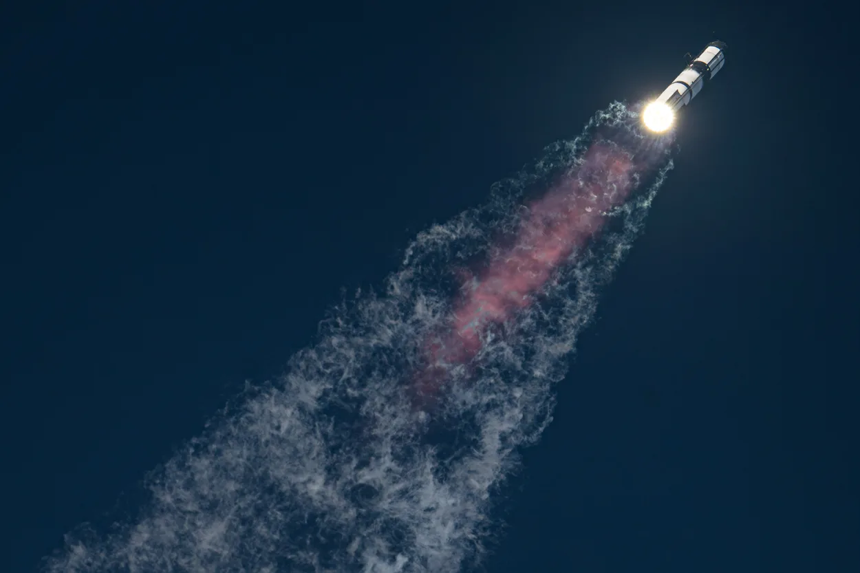 Starship 10 décimo vuelo de prueba Elon Musk SpaceX