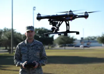 dron militar