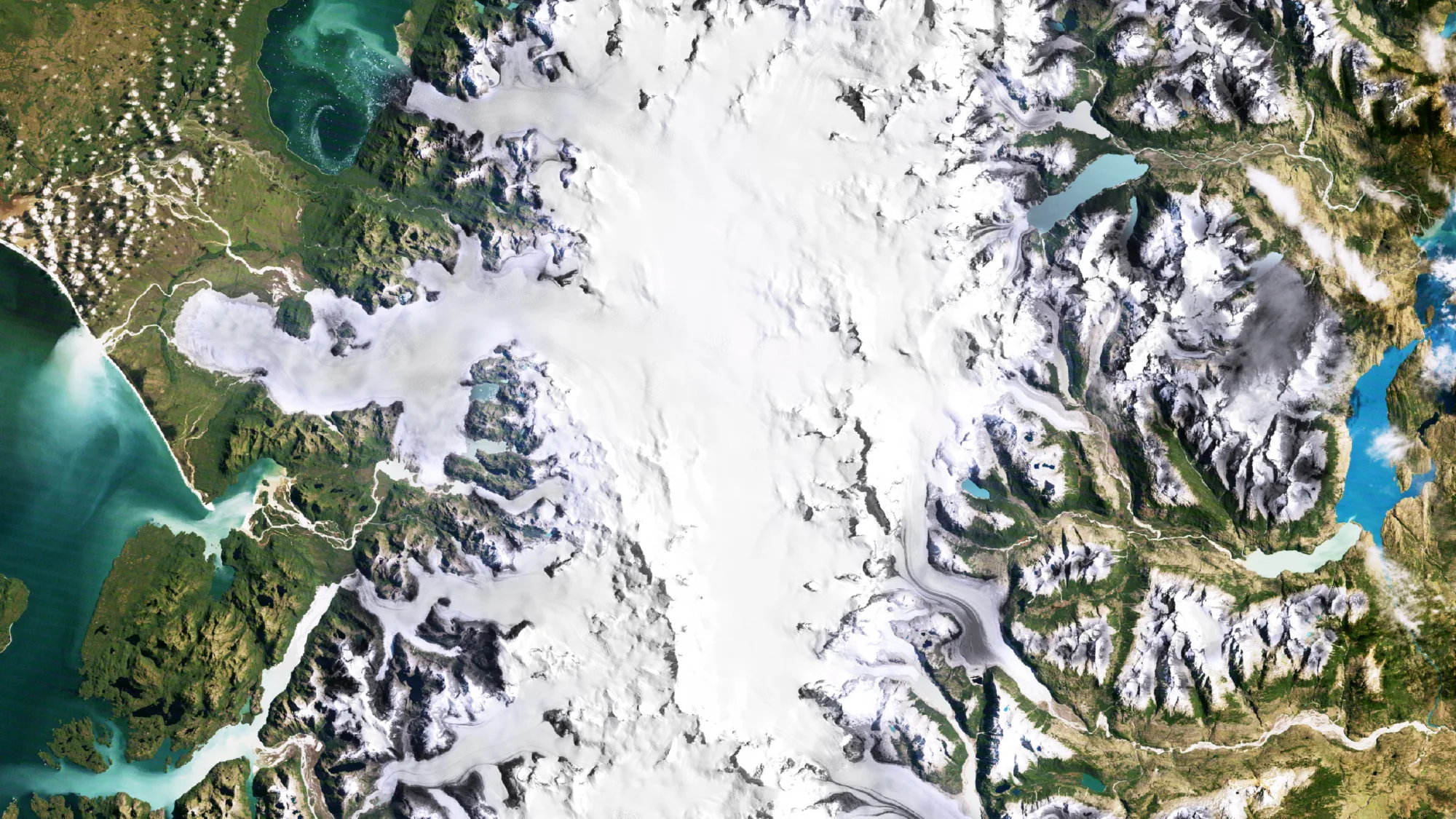 Imagen de los glaciares del Parque Nacional Laguna San Rafael de Chile, tomada en 1987.