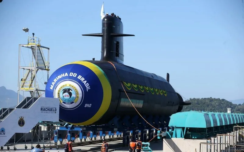 El primer submarino Scorpène de la Marina de Brasil fue nombrado Riachuelo y botado el 14 de diciembre de 2018.