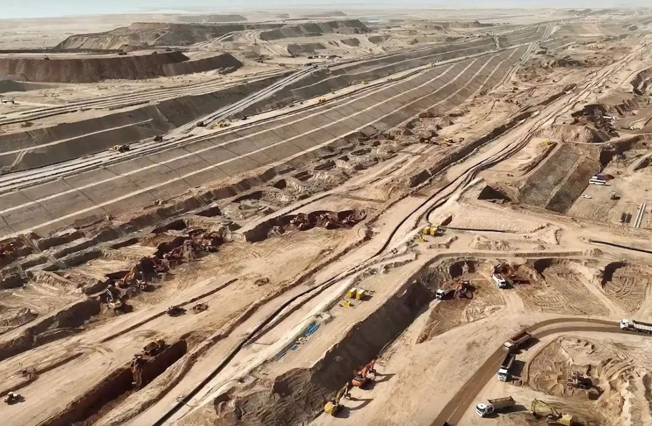 Imágenes de la construcción de The Line.