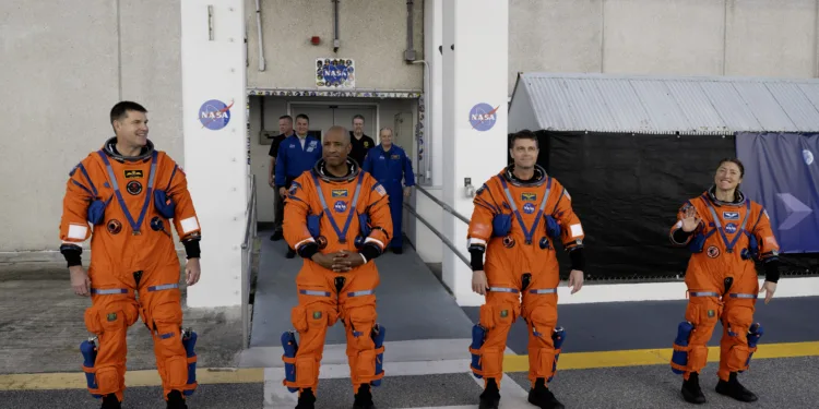 Tripulación de Artemisa II NASA