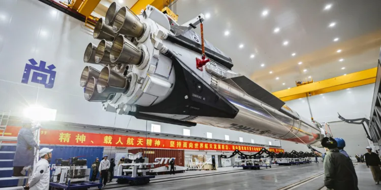 China prepara un nuevo intento de recuperar el cohete Zhuque-3 y apunta a la reutilización en 2026.