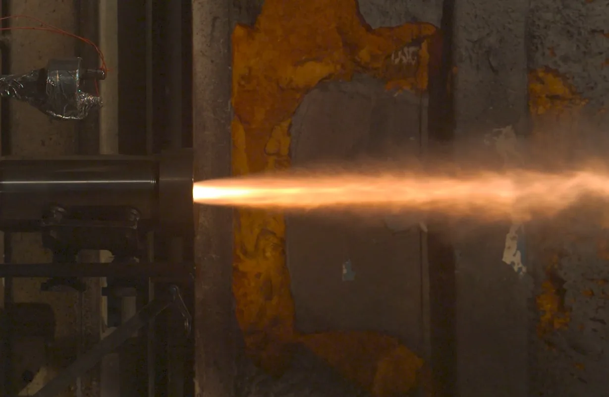 Prueba estática de un componente de motor sólido fabricado aditivamente, el 1 de diciembre de 2025.