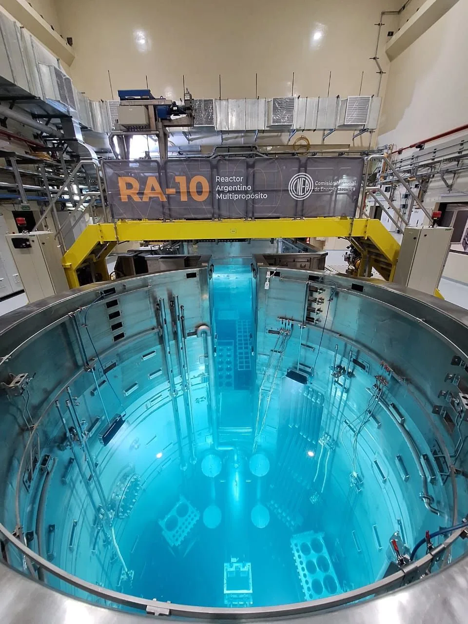 Reactor multipropósito RA-10 Ezeiza