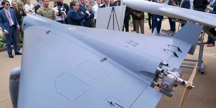 LUCAS (Low-Cost Unmanned Combat Aerial System), dron kamikaze.
