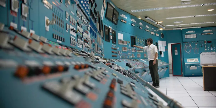 Central nuclear eléctrica embalse