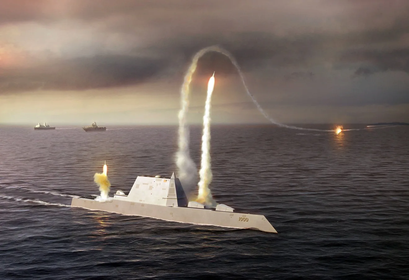 Imagen artística del Zumwalt en acción, en este caso contra un ataque de miles. Créditos: USN.