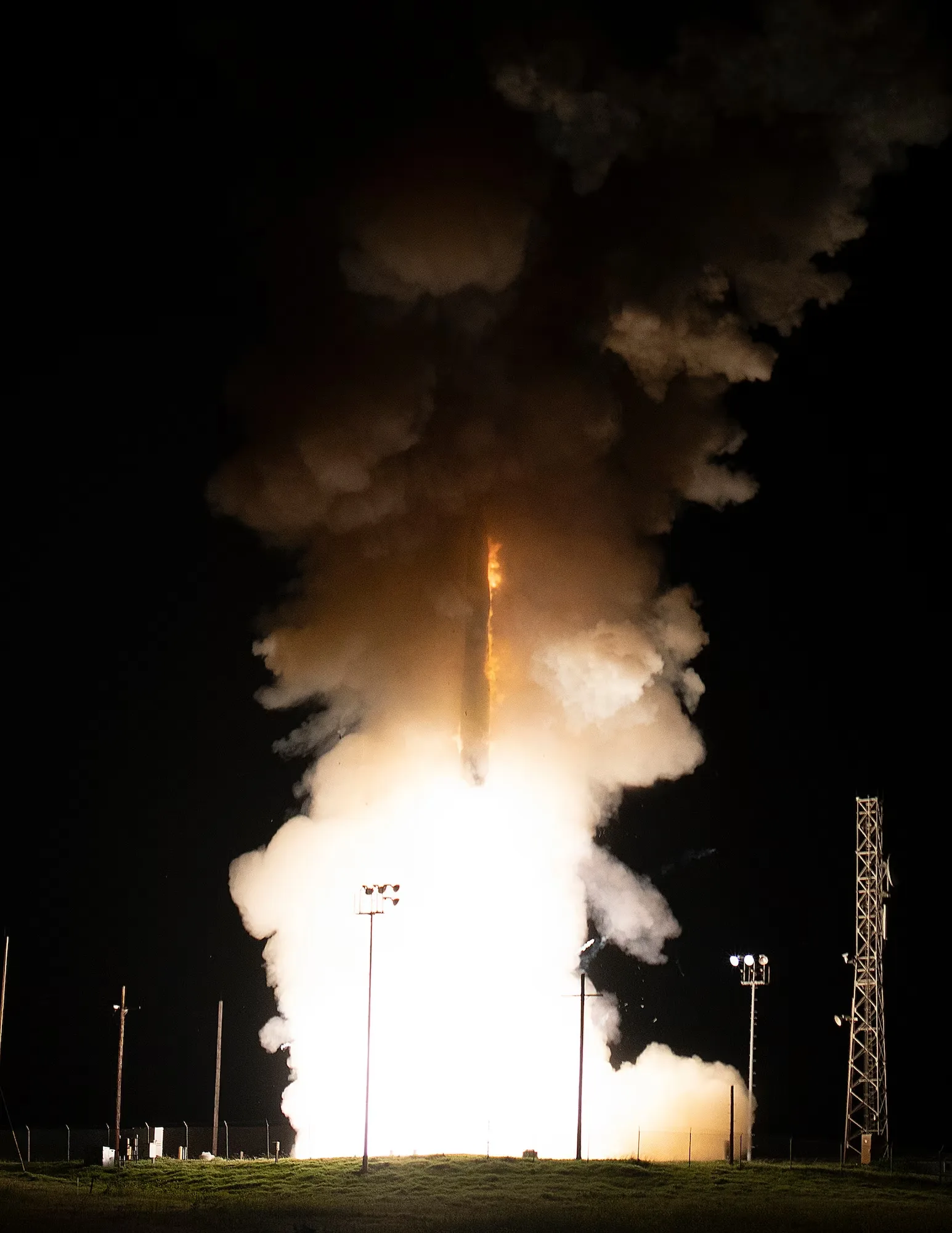 Prueba operacional de un misil Minuteman III.