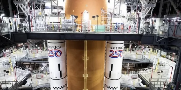 Space Launch System (SLS) NASA Artemisa II