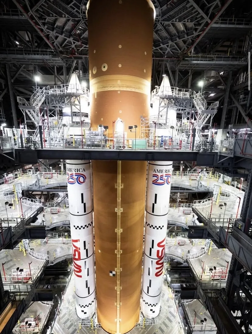 Space Launch System (SLS) NASA Artemisa II