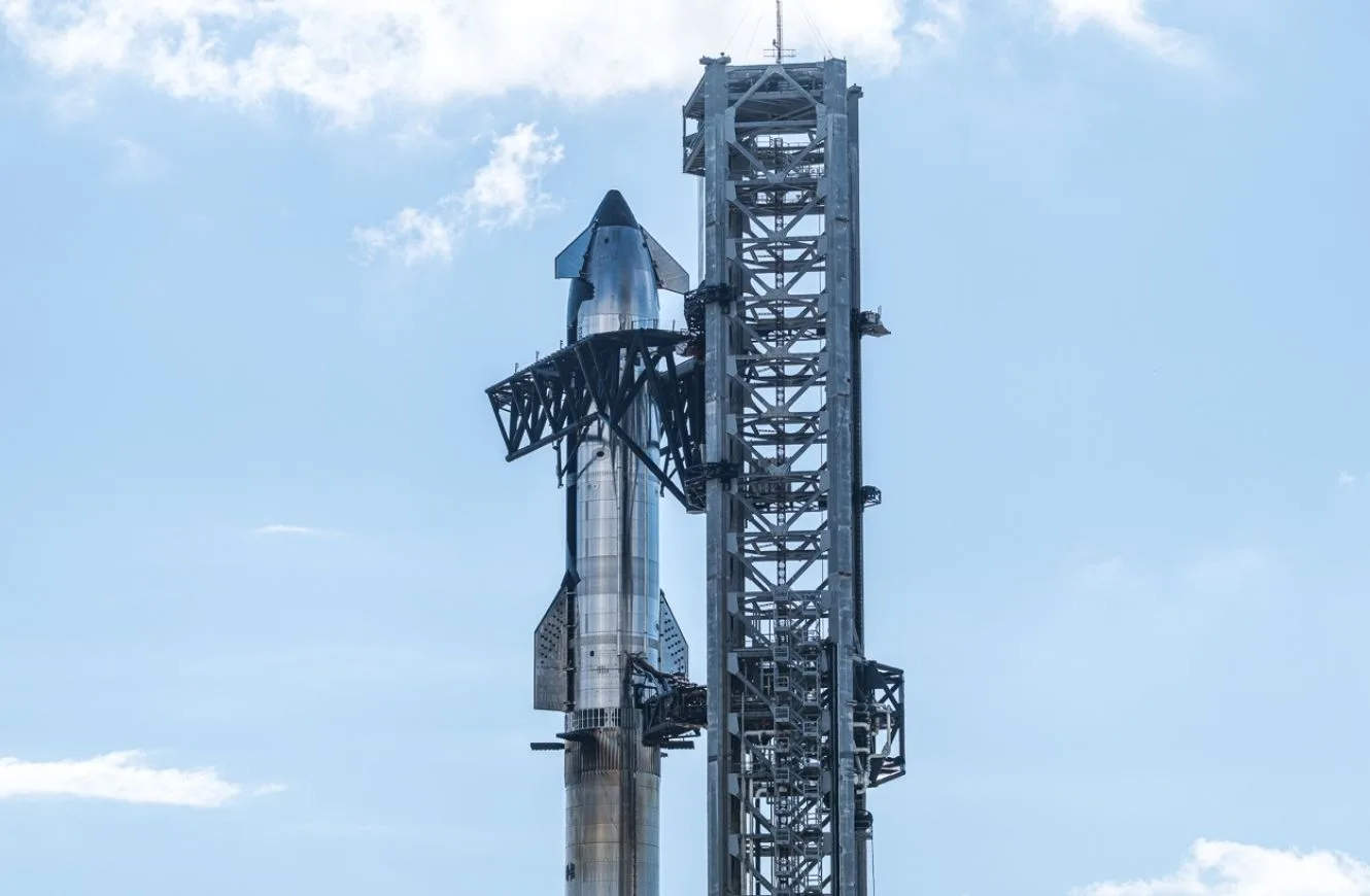 Elon Musk anticipa un nuevo vuelo de Starship “en seis semanas” tras la última prueba orbital.