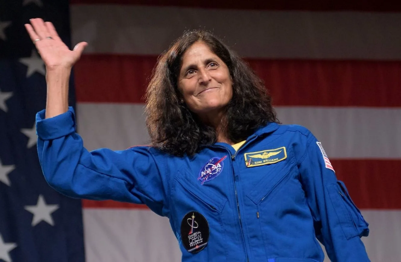 Después de 27 años de servicio, la astronauta Suni Williams se retiró de la NASA a partir de diciembre de 2025.