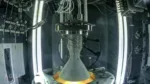 El propulsor VoidRunner de Agile Space Industries durante una prueba de fuego caliente en el banco de pruebas en Colorado.