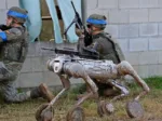 robot cuadrúpedo de Alisys con el Ejército de España