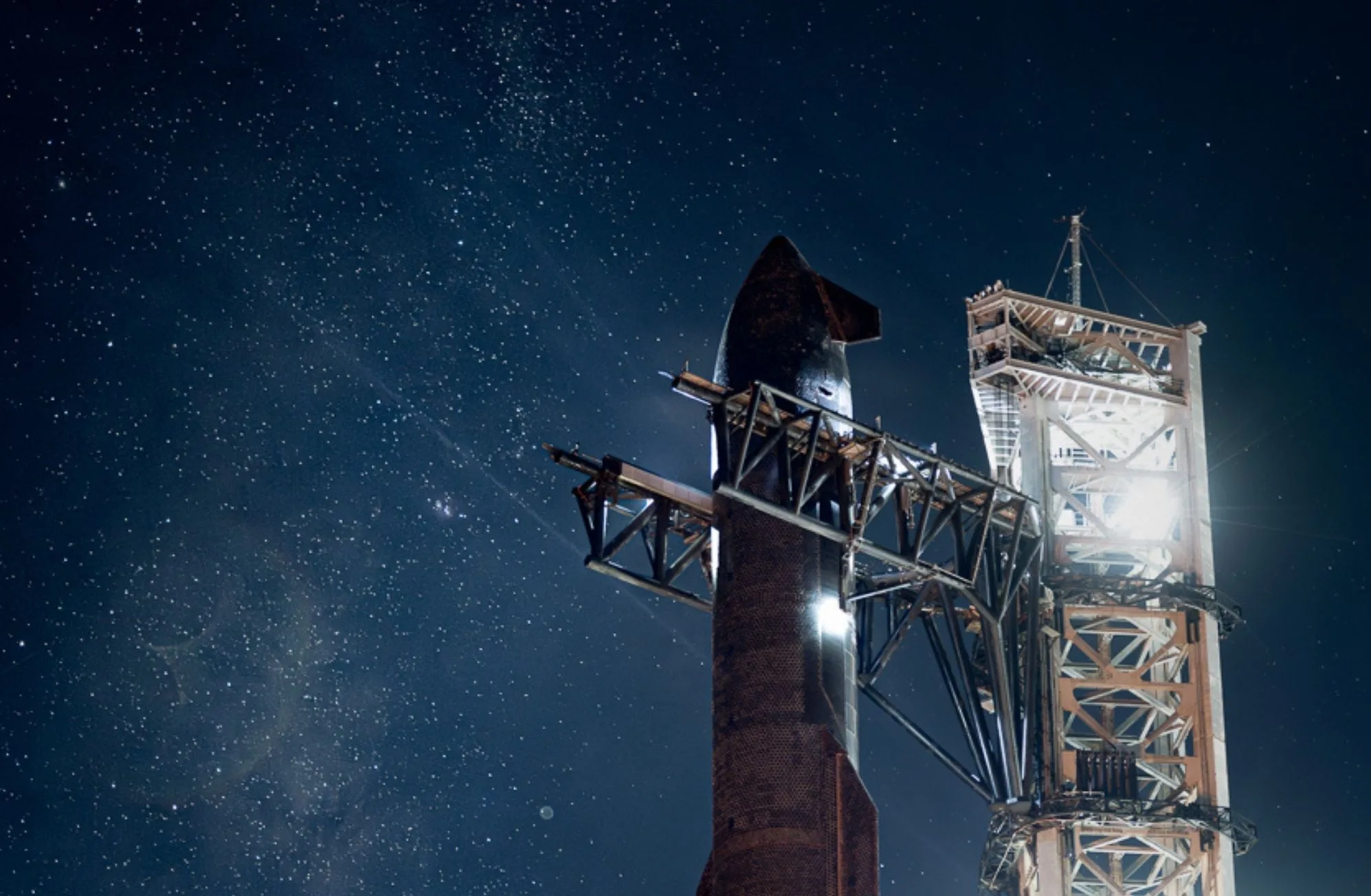 Elon Musk aseguró que SpaceX ahora apuesta por una ciudad autocreciente en la Luna, en lugar de intentar llegar a Marte.