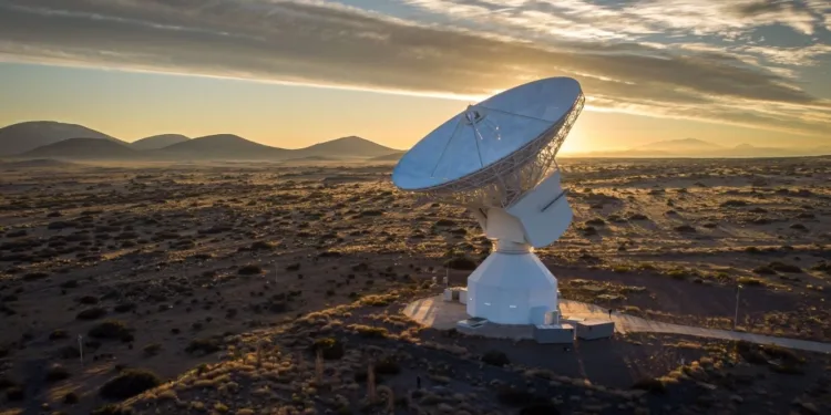 La estación Malargüe, Antena de Espacio Profundo 3, es la estación de seguimiento más reciente de la Agencia Espacial Europea (ESA). Se ubica a 30 km al sur de la ciudad de Malargüe, a 1200 km al oeste de Buenos Aires, Argentina.