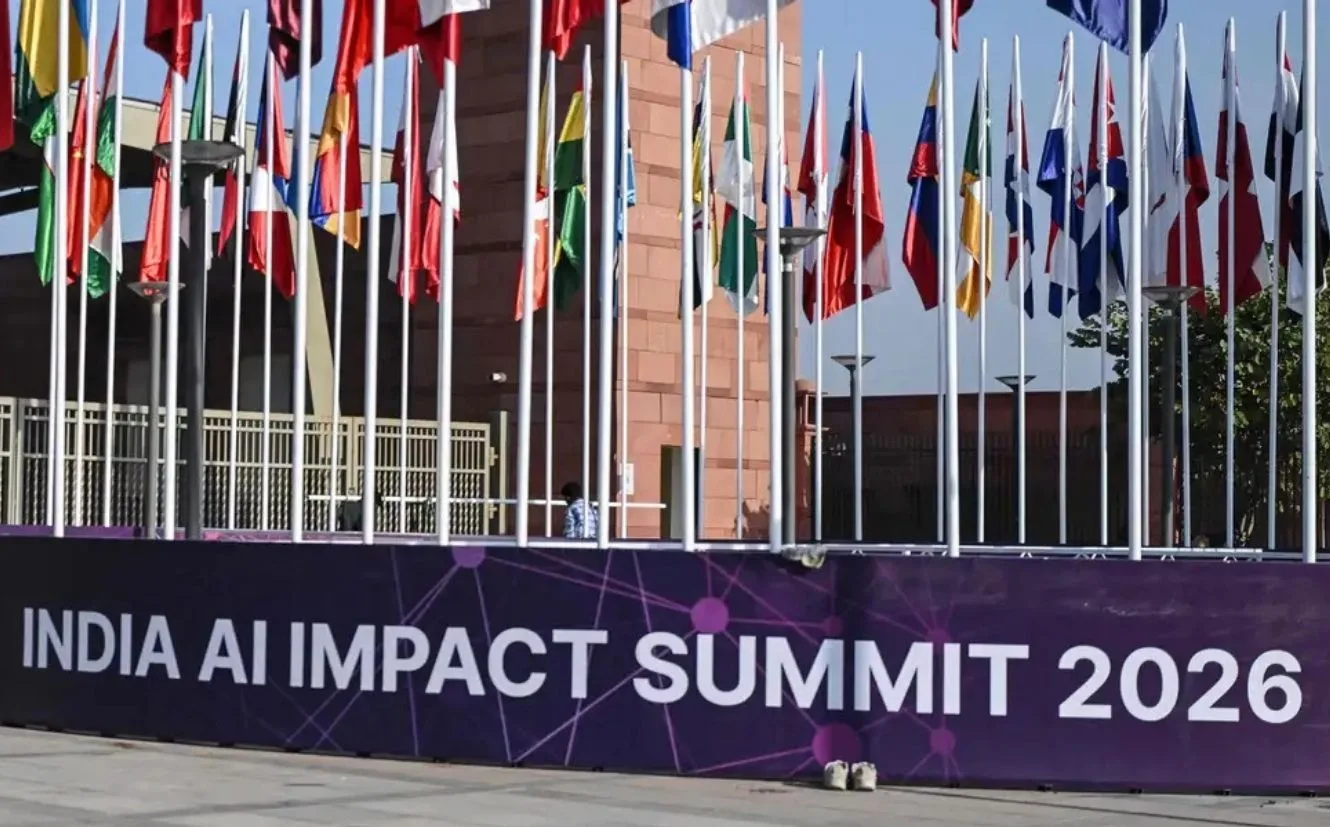 Nueva Delhi busca fijar reglas globales para la IA a través de la India Impact Summit en medio de la ansiedad por su impacto social.
