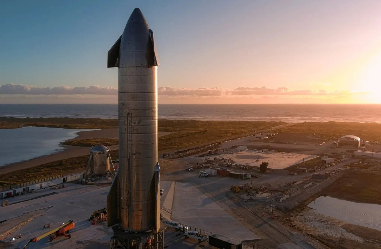 SpaceX apunta a marzo de 2026 para el vuelo 12 de Starship y lo encuadra en el salto a la versión 3.