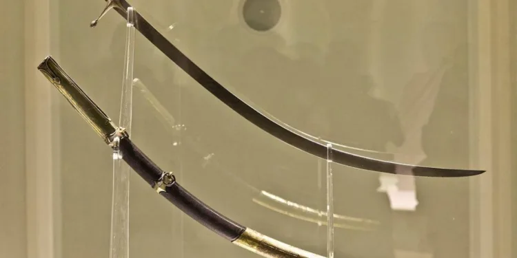 Sable corvo del general José de San Martín, una de las piezas patrimoniales más emblemáticas de la Argentina.