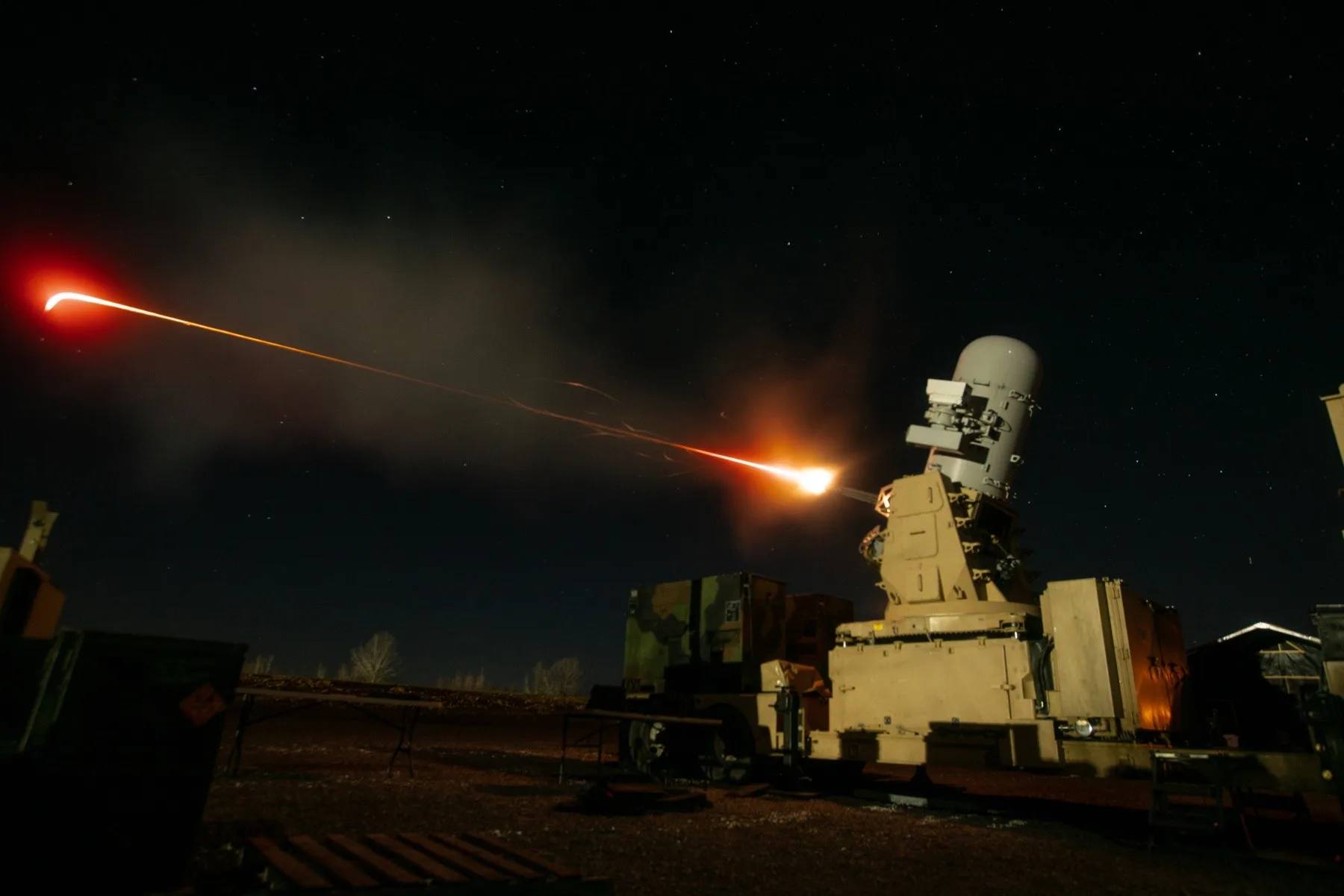 El C-RAM Centurion es un escudo anti-drones que EE.UU. desplegó en Medio Oriente.