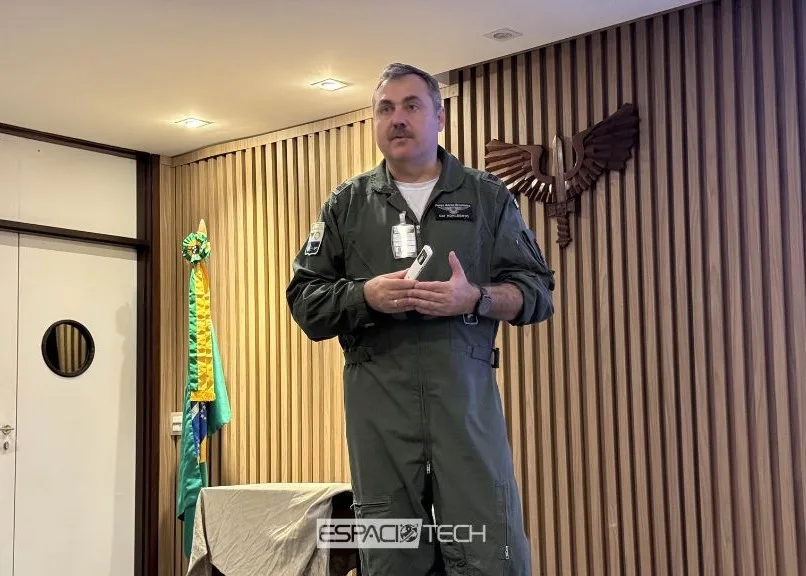 Coronel Aviador Adalberto, director del Centro de Lanzamiento de Alcântara.