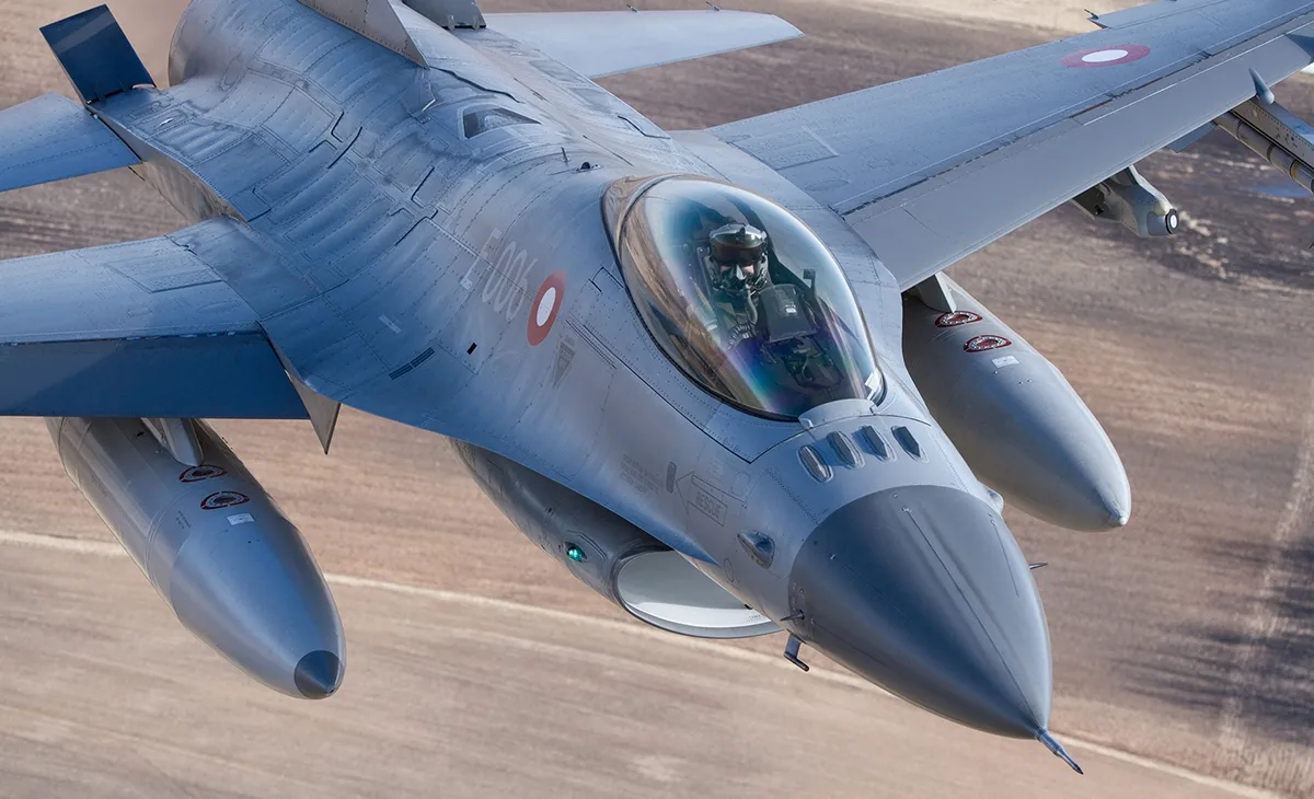 Aeronave de combate Fighter F-16.