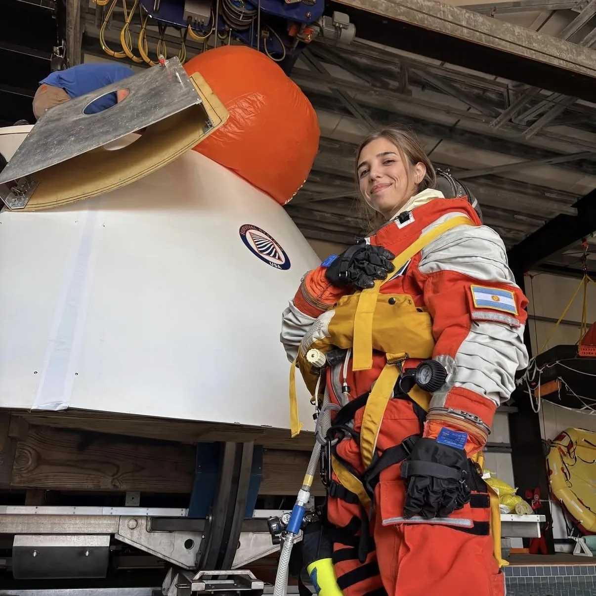 La ingeniera Noel De Castro está en condiciones de convertirse en la primera astronauta argentina.