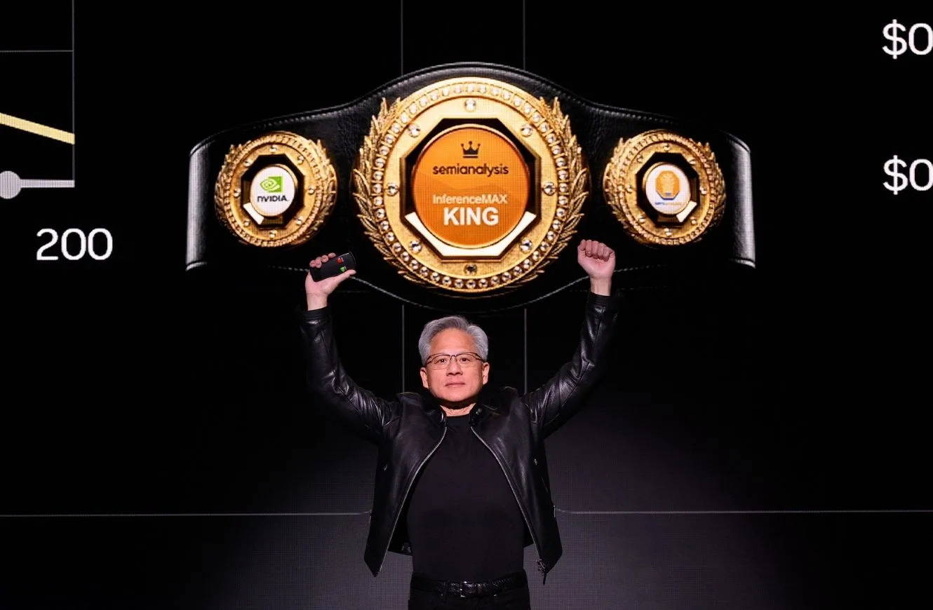 NVIDIA anuncia una demanda de US$ 1 billón hasta 2027 y lanza chip Groq 3 para inferencia.