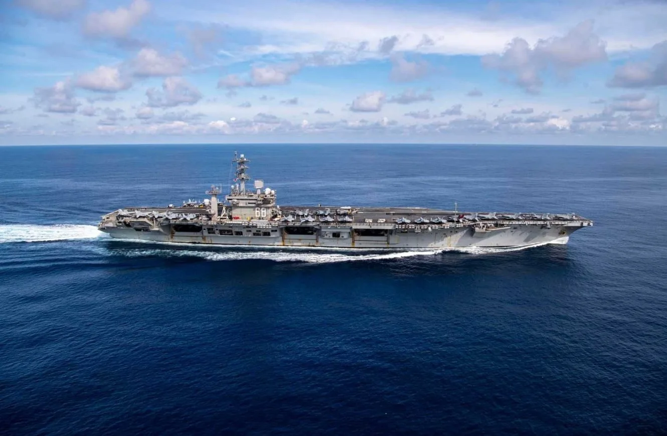 EE.UU. retirará al portaaviones USS Nimitz este mayo y puede utilizar sus reactores para alimentar centros de datos.