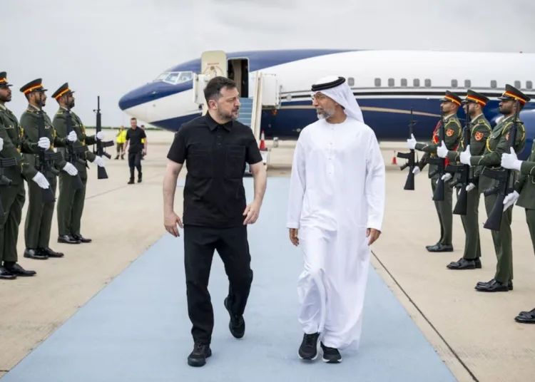 Ucrania quiere aprovechar la guerra de Medio Oriente para exportar la experiencia antidrones que ganó combatiendo a Rusia.