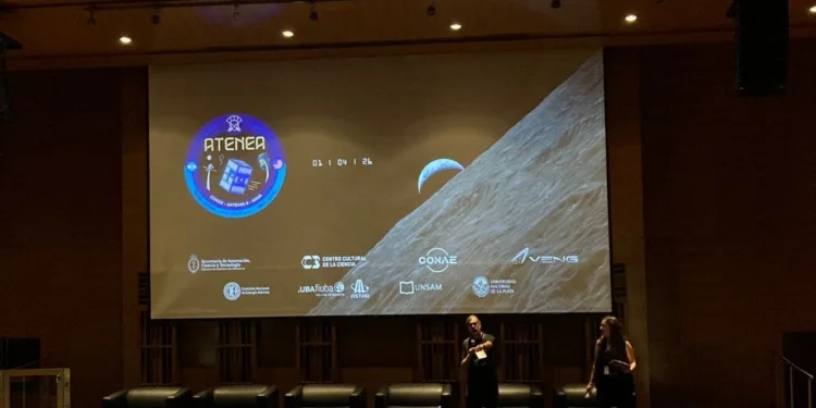 Evento lanzamiento de Artemis II que llevó el satelite argentino ATENEA. Crédito: Antonella Romano