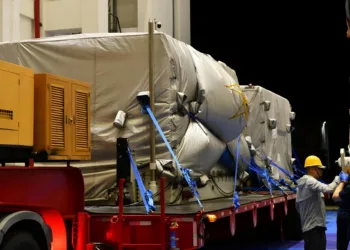 China traslada la sonda Chang’e-7 al sitio de lanzamiento de Wenchang y avanza hacia su misión al polo sur de la Luna.