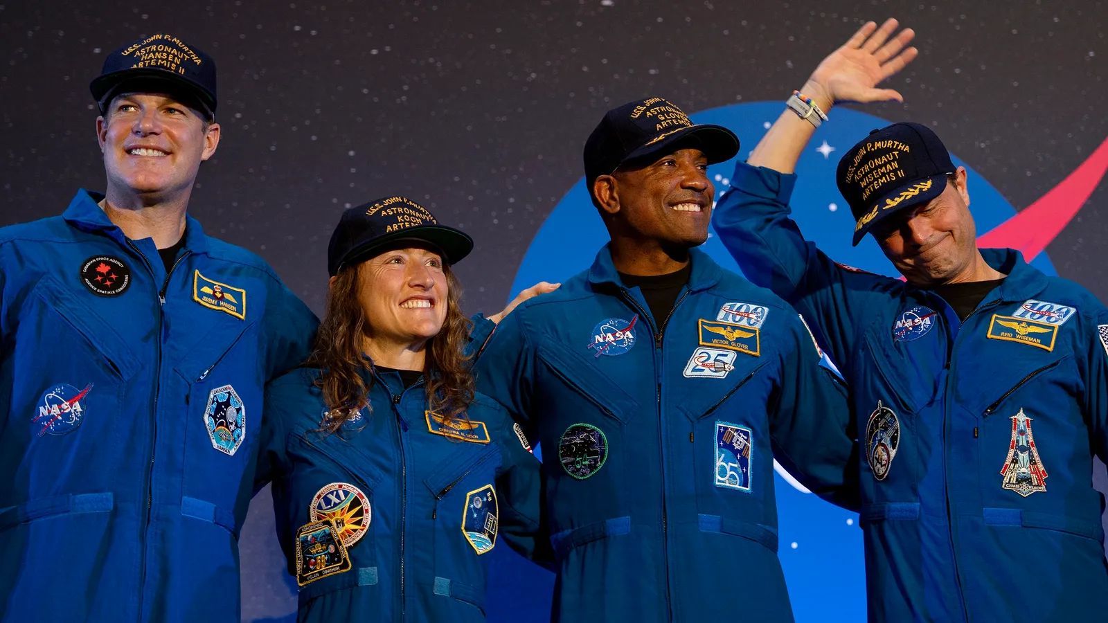 Tripulación de Artemisa II de la NASA, en la cual se realizó en primer vuelo orbital del siglo XXI a la Luna. Los cuatro astronautas son: Reid Wiseman, Victor Glover, Christina Koch y Jeremy Hansen.