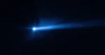 Si bien la mayoría de los asteroides que se acercan a la Tierra no representan un peligro real, cada tanto aparece uno que cruza tan cerca que la alerta a la comunidad científica.