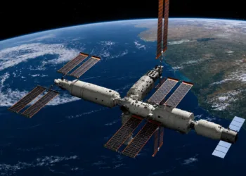 Mientras NASA ya piensa en el final de la Estación Espacial Internacional, China comenzará a ampliar su estación Tiangong.