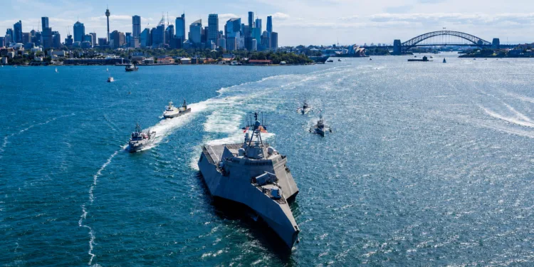 EE.UU. presentó un plan a 30 años que proyecta una gran flota naval con buques autónomos y nucleares.