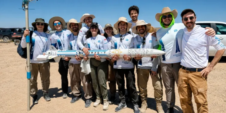 Estudiantes del ITBA desarrollaron un cohete supersónico para competir en Estados Unidos. Crédito: ITBA Rocketry Team vía Instagram.