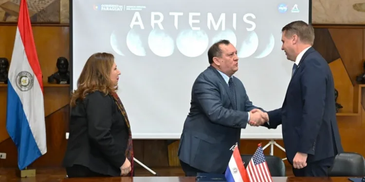 Paraguay se suma a al programa de exploración lunar de la NASA como signatario número 67 de los Acuerdos Artemis.