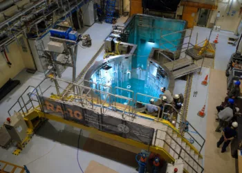 El RA-10 completó la instalación de un sistema clave de ventilación y avanza hacia su puesta en marcha.