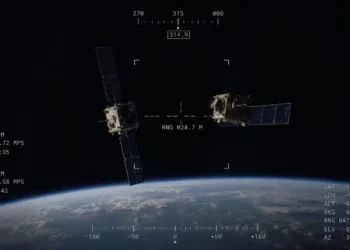 Satélites rusos se acercaron a solo 3 metros en el espacio en una maniobra orbital sin precedentes.