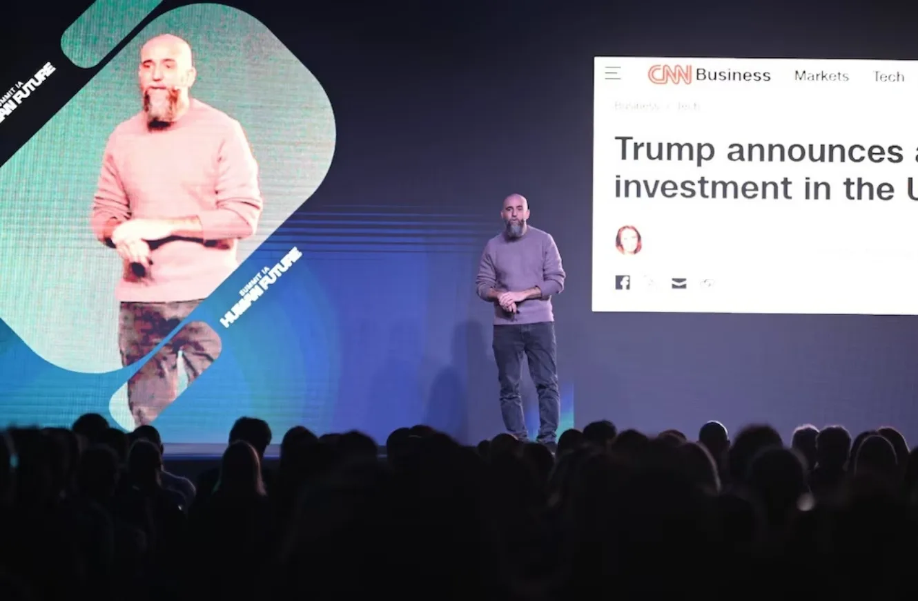 Jon Hernández, divulgador español presente en la Summit IA Human Future 2026.